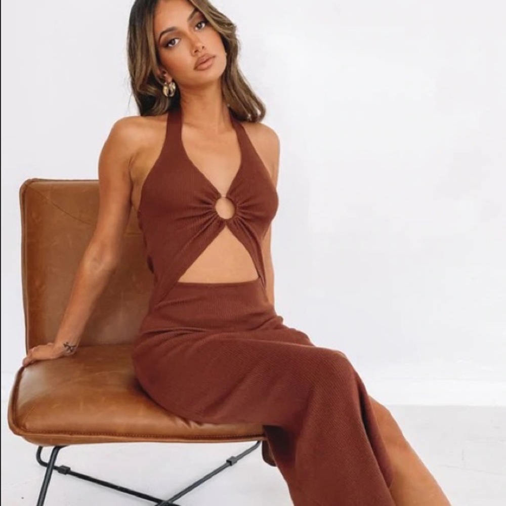 Beginning Boutique - Saint Cut Out Midi Dress Tan - Small / AU8/ U.S. 4